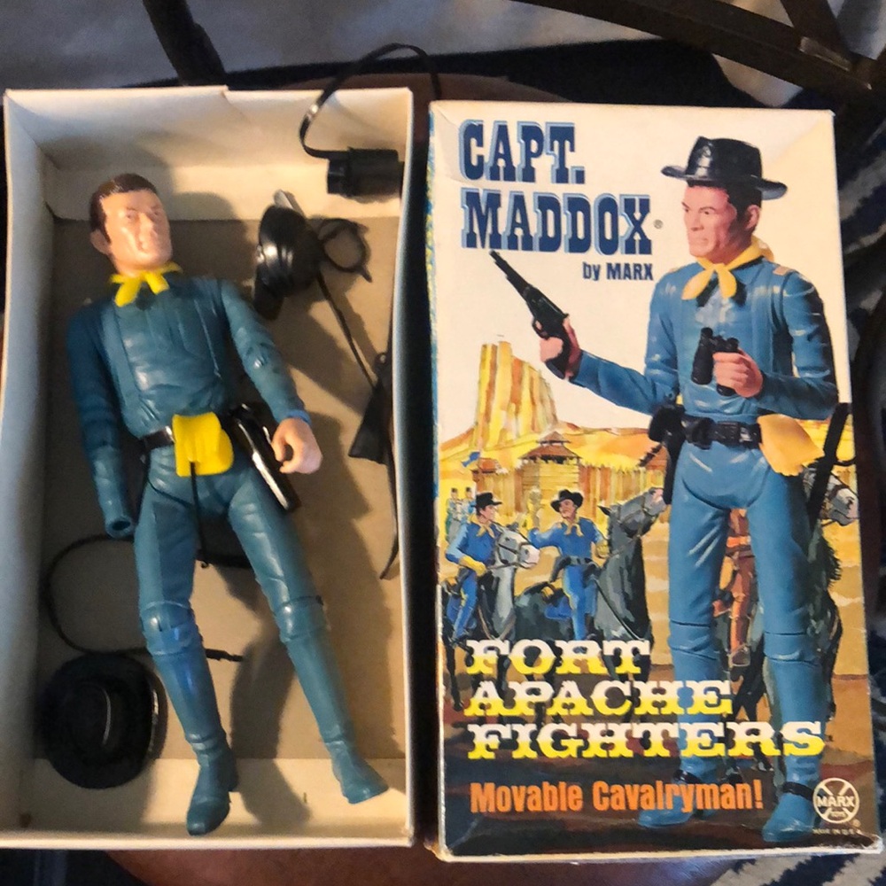 Capt. Maddox Fort Apache Fighters Action Figure